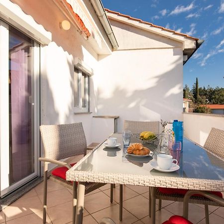Apartment Marija Krk Town Bagian luar foto