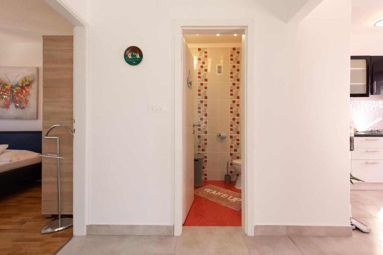 Apartment Marija Krk Town Bagian luar foto