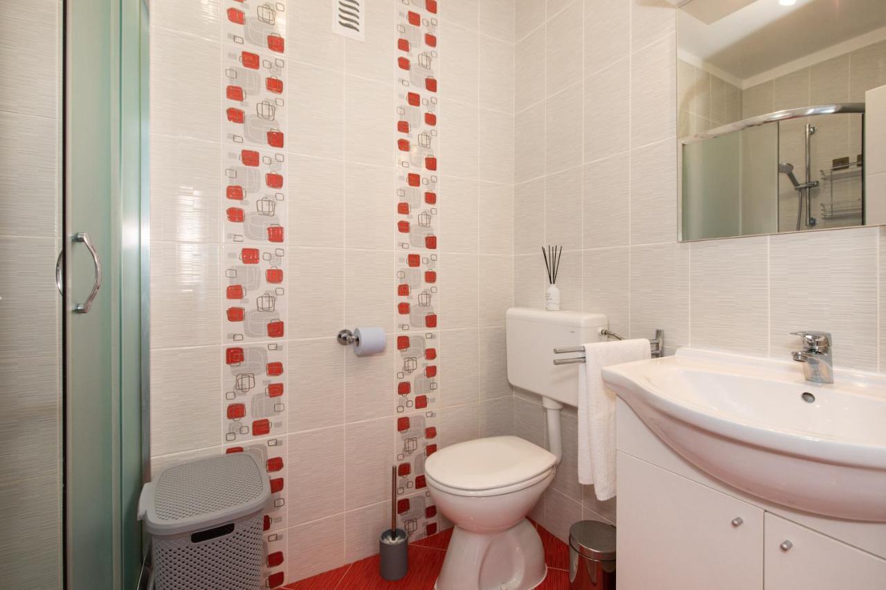 Apartment Marija Krk Town Bagian luar foto